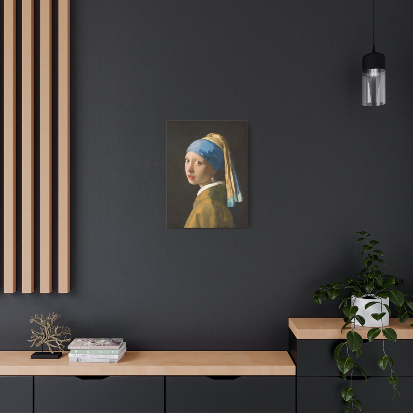 Girl with a Pearl Earring By Johannes Vermeer