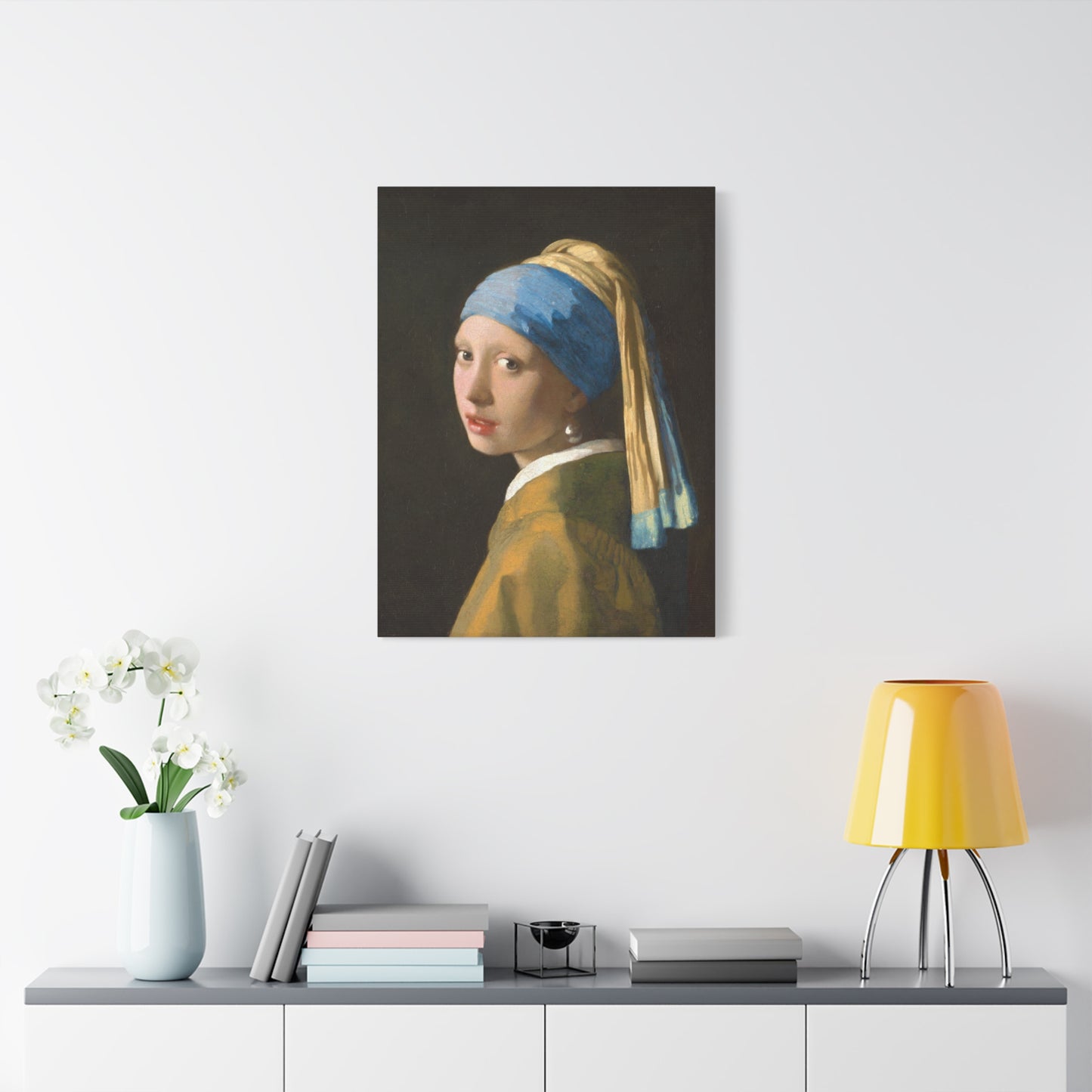 Girl with a Pearl Earring By Johannes Vermeer