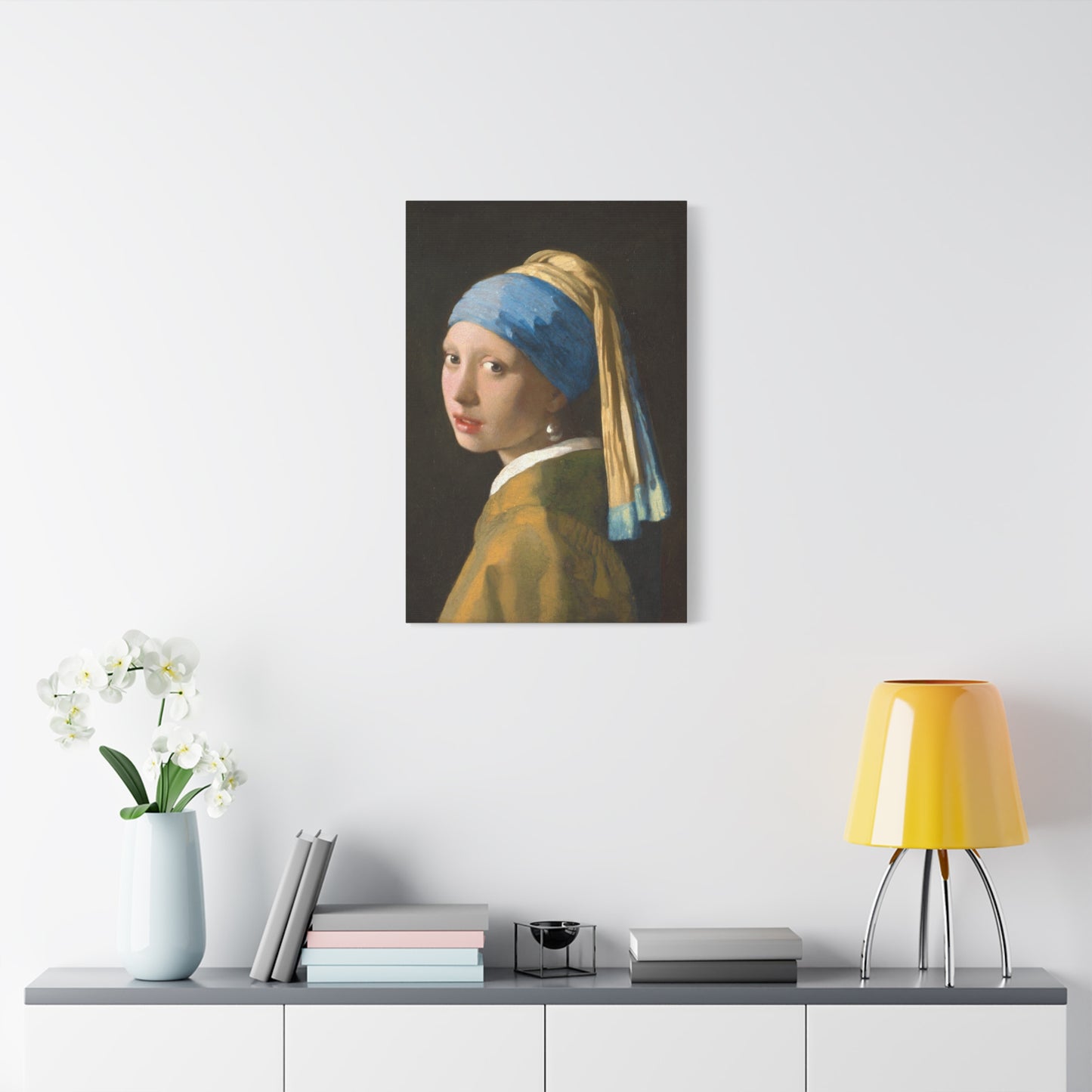 Girl with a Pearl Earring By Johannes Vermeer