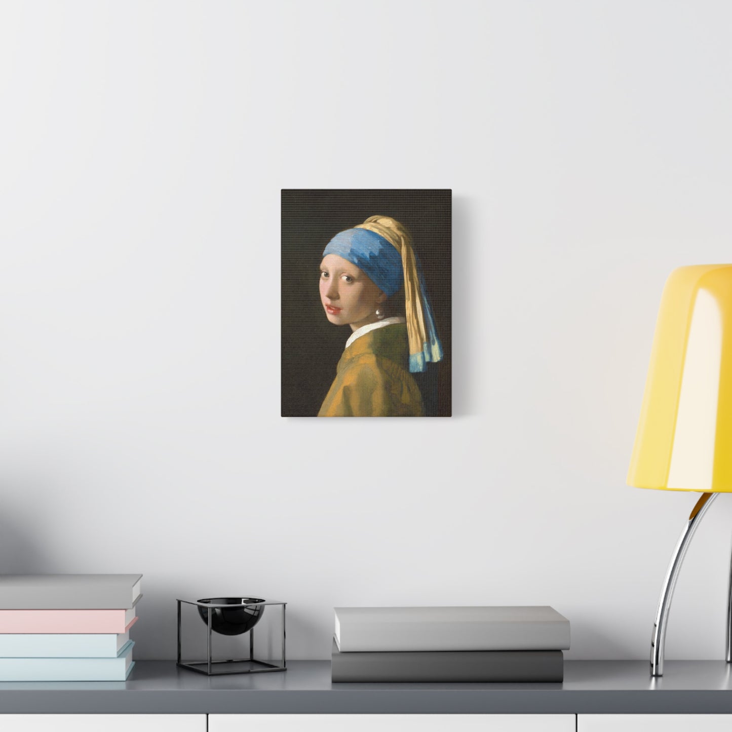 Girl with a Pearl Earring By Johannes Vermeer