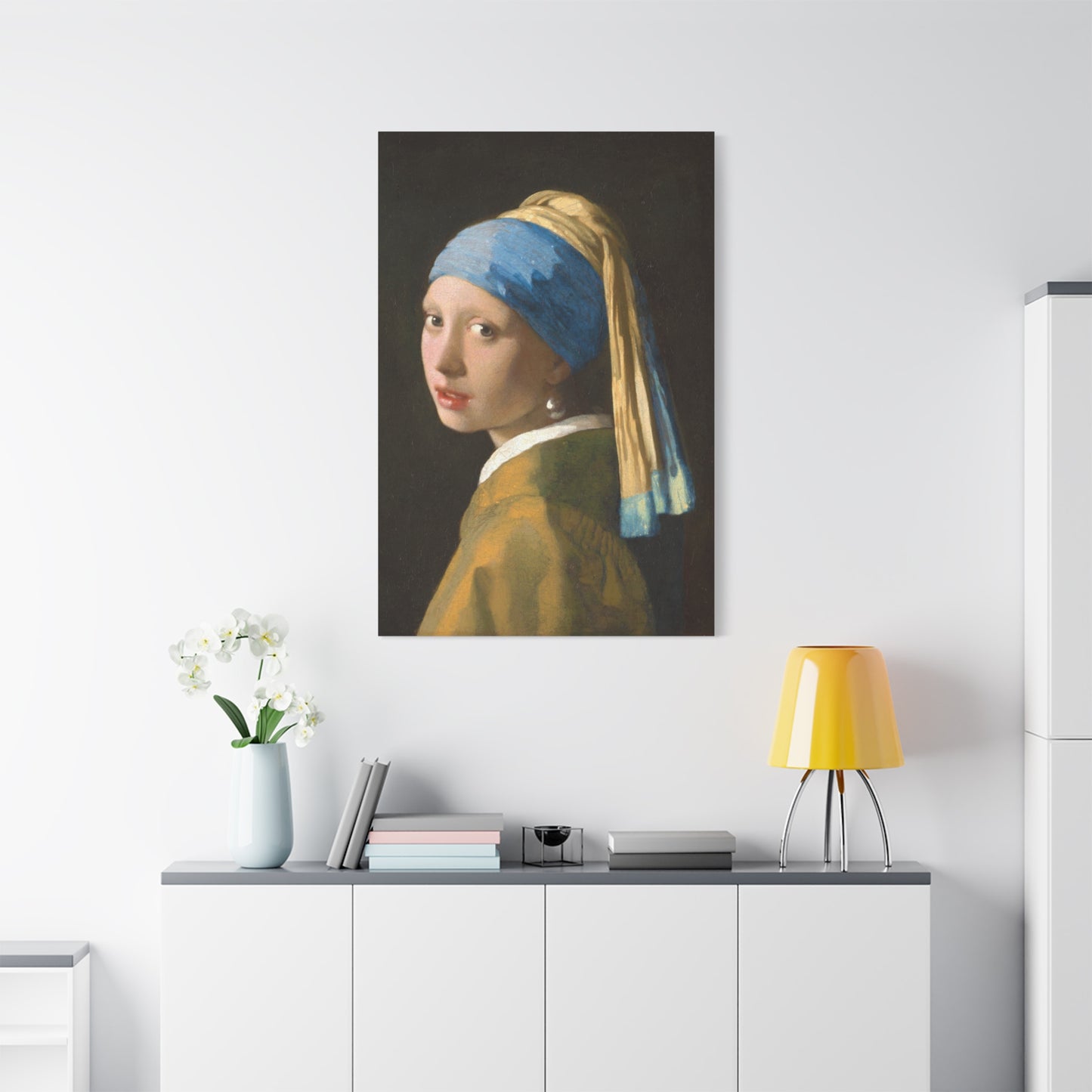 Girl with a Pearl Earring By Johannes Vermeer